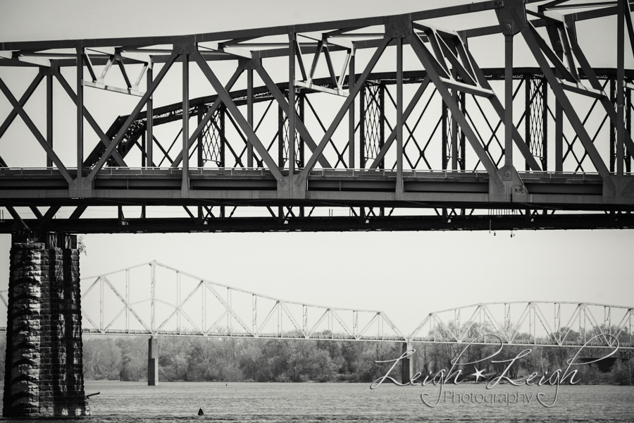 bridges in Ohio River