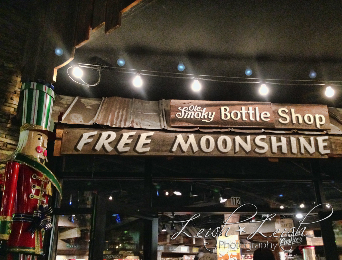 free moonshine sign