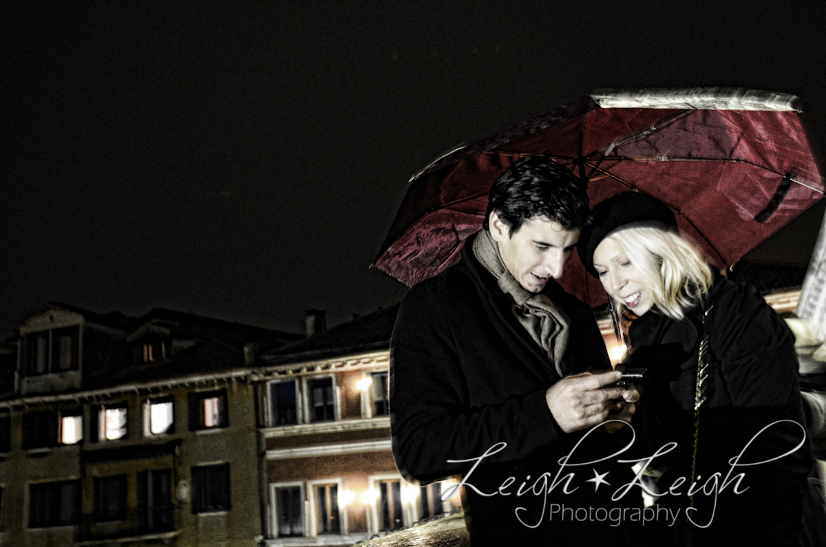 street photography: couple with umbrella