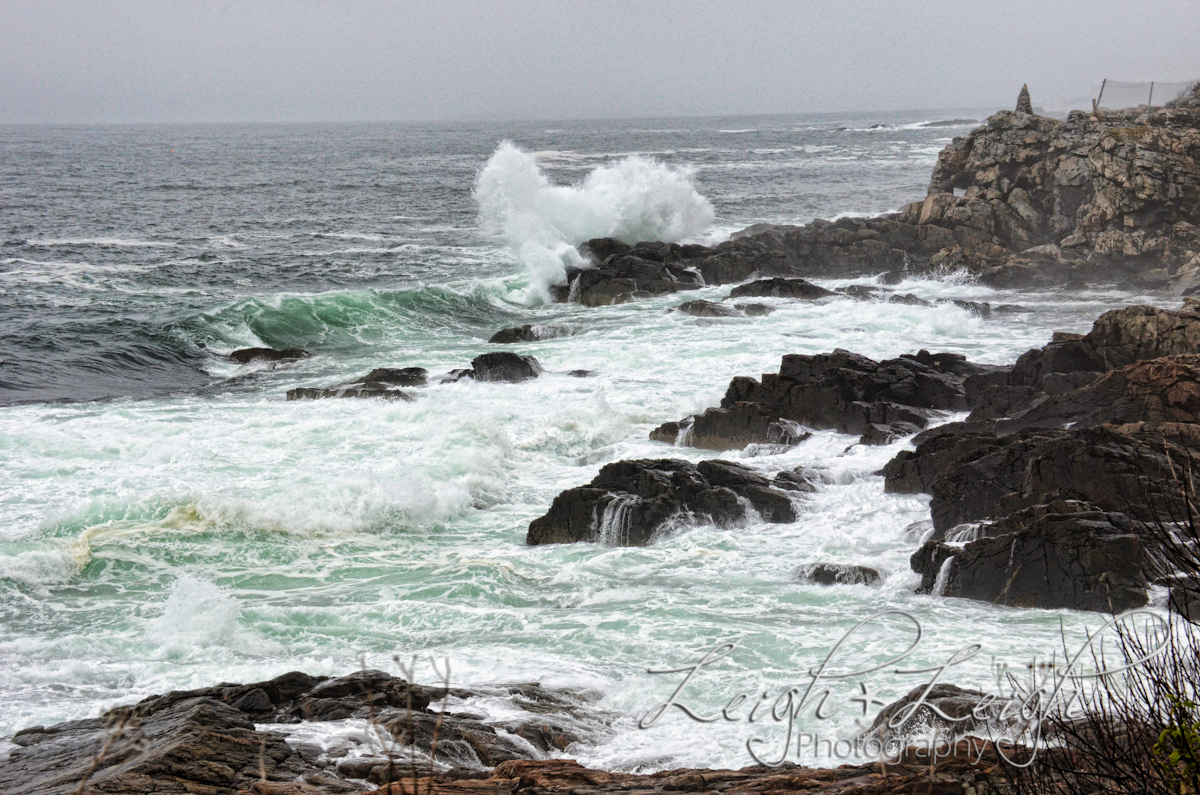 ocean crashing on rocks