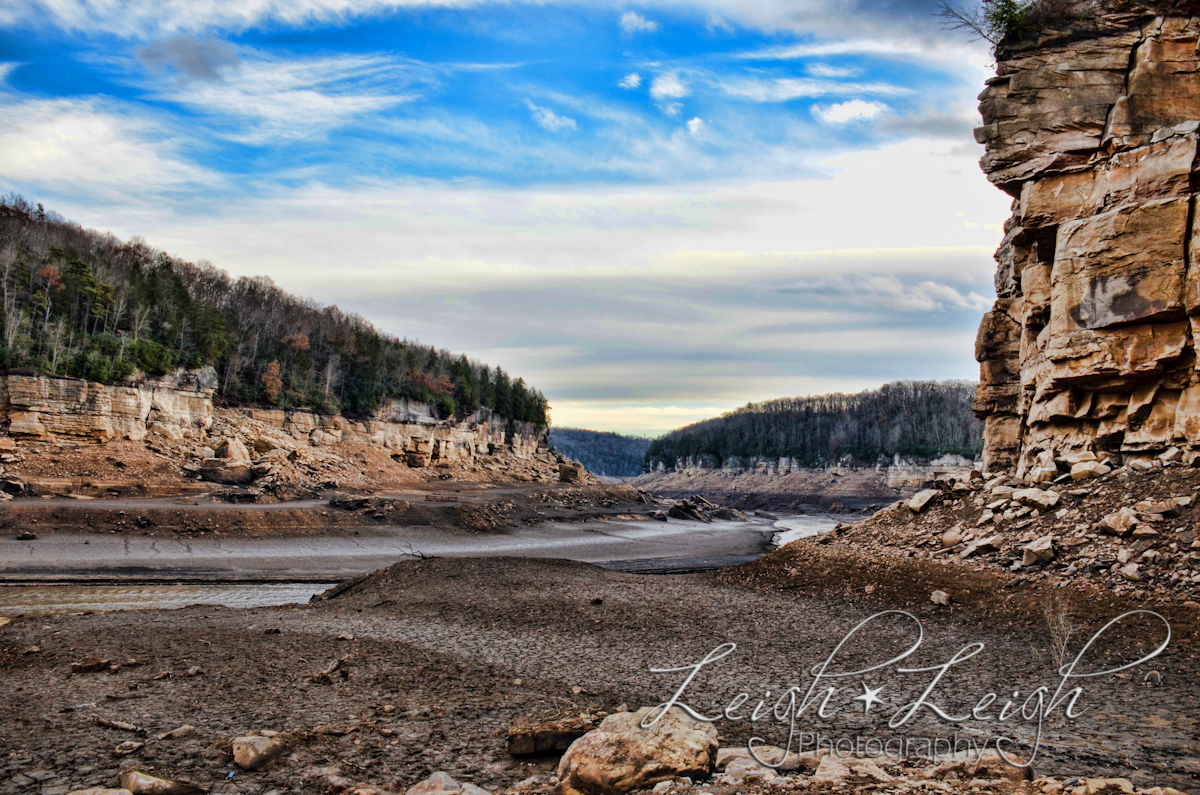 Summersville Lake living out of focus