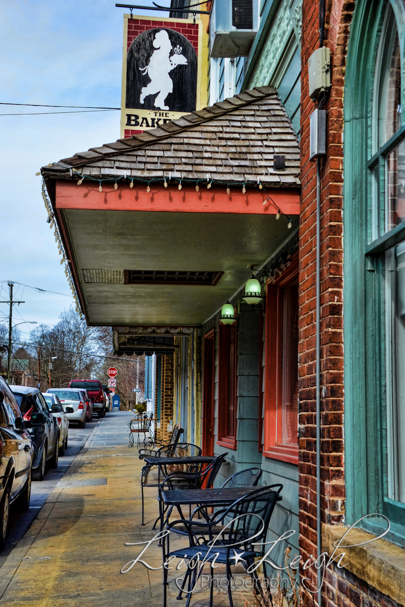 Lewisburg outside cafe