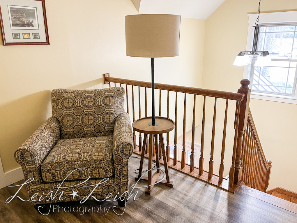 Stonewall Cottage reading area
