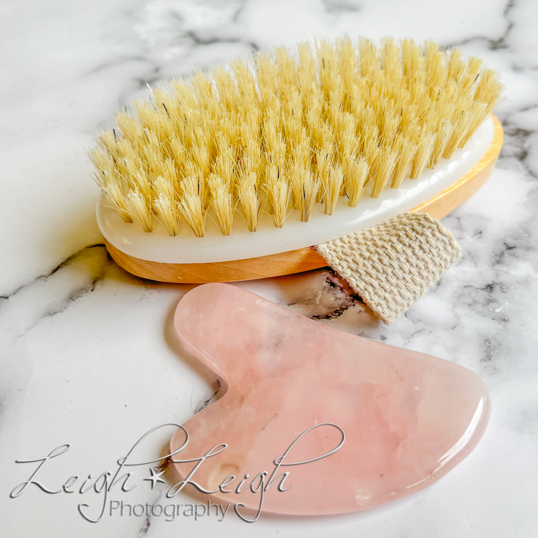 Gua Sha tool and Dry Brush