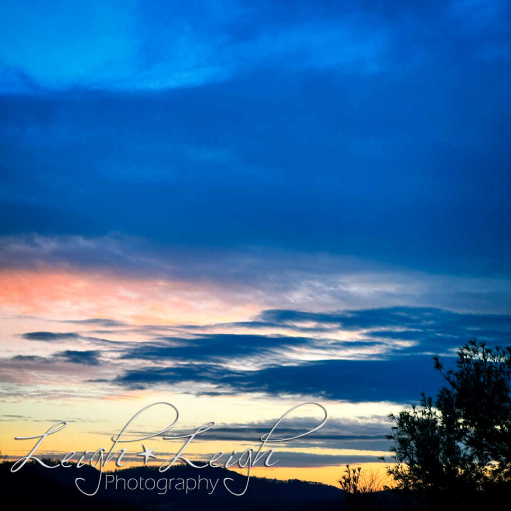 image of a cloudy sky