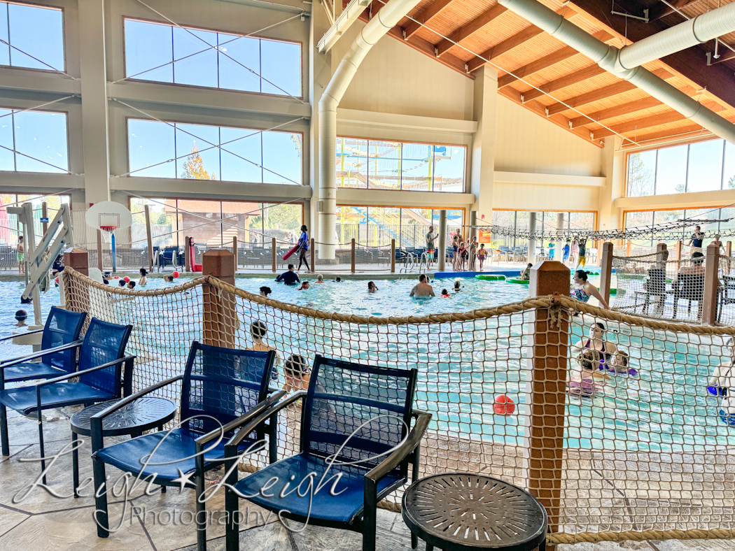 pool area at Great Wolf Lodge