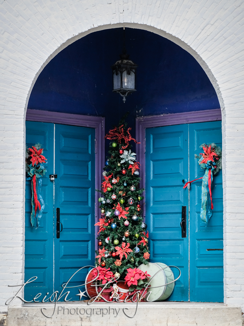 archway with Christmas tree and decorations